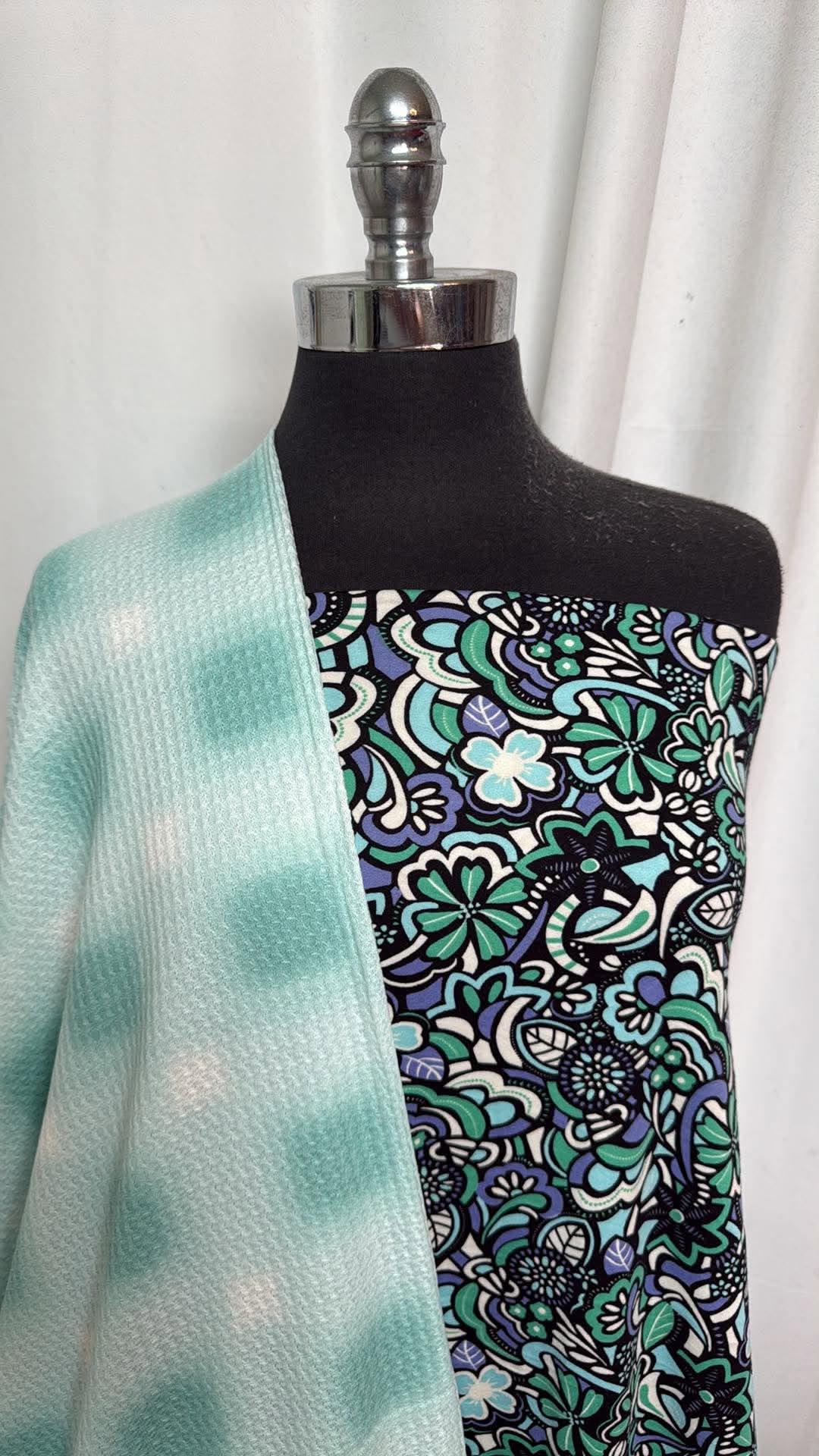MINT WAFFLE/ABSTRACT FLORAL BUNDLE : 2YD Mint Squares Waffle & 3YD Abstract Floral DBP : A30983