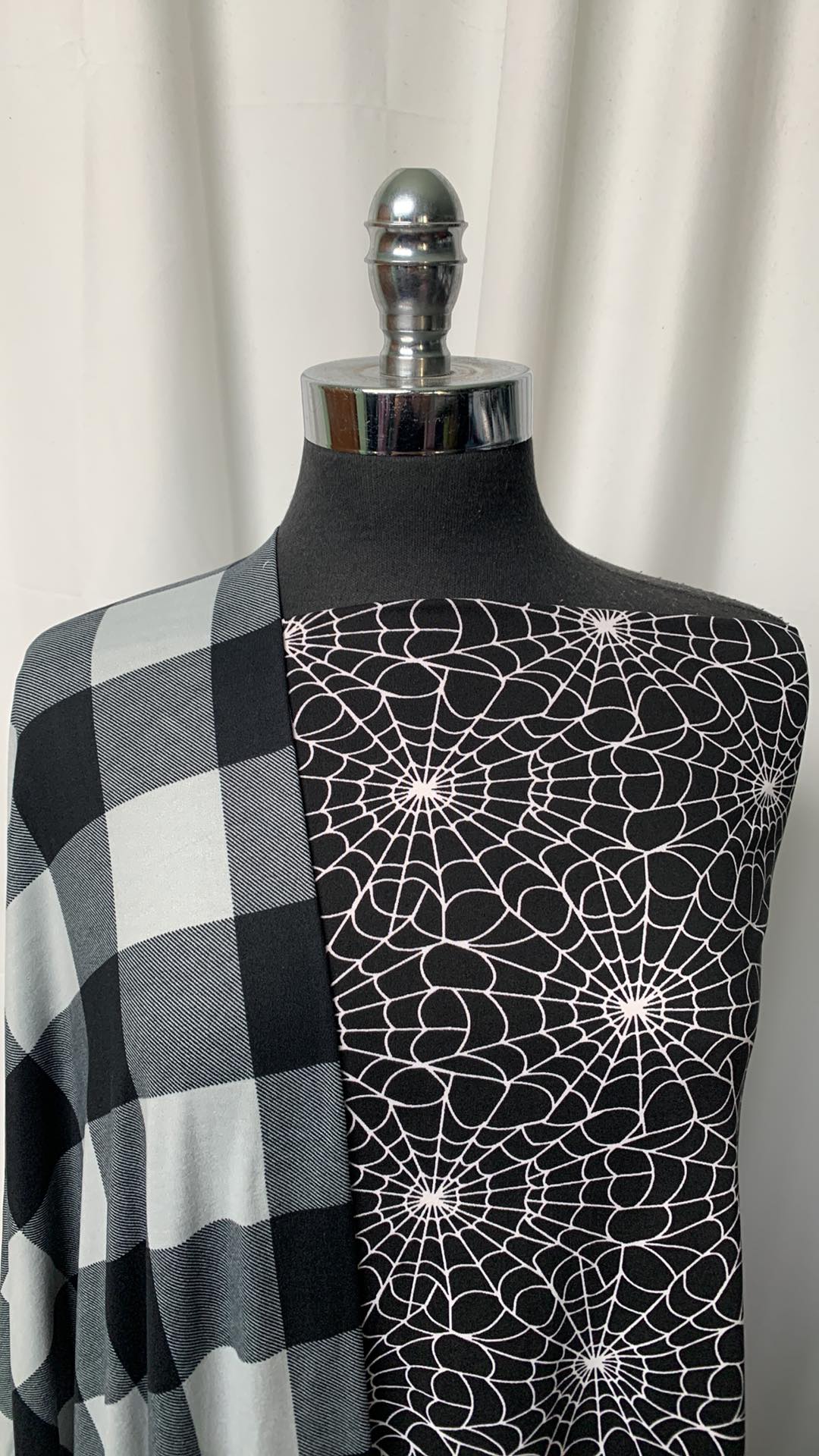 PLAID/WEBS BUNDLE : 2YD Black/White Webs DBP & 2YD Black/White Buffalo Plaid DBP : A1825