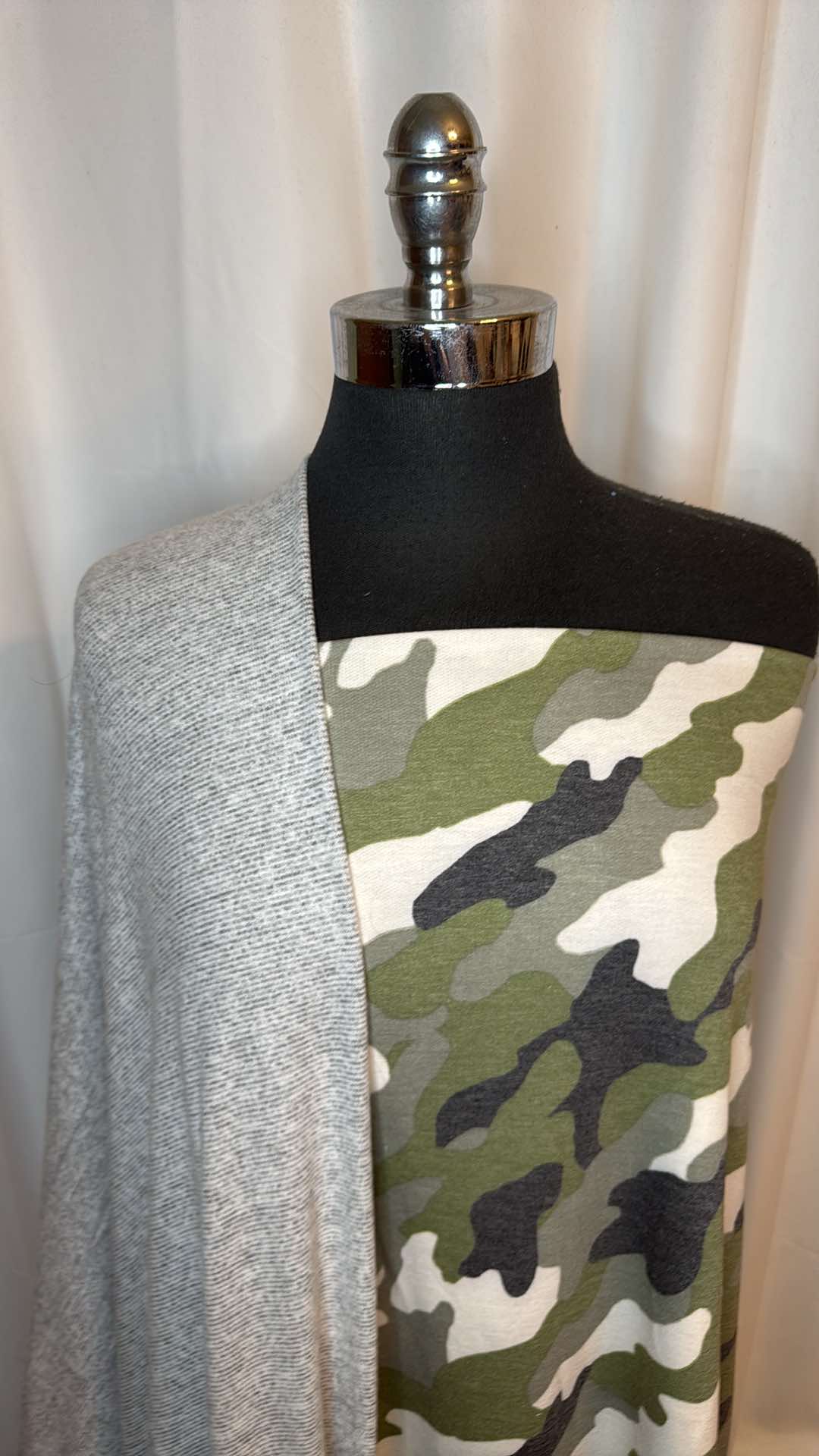 GREY/GREEN CAMO BUNDLE : 2YD Grey Brushed Hacci SK & 2YD Camo PRS FT : A26728