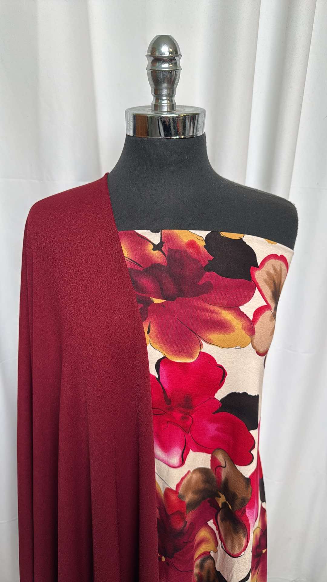 BURGUNDY/BIG FLORAL BUNDLE : 2YD Burgundy Crepe Scuba & 2YD Big Floral R/S : A26355