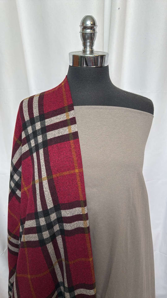 BURGUNDY PLAID BUNDLE : 2YD Burgundy Plaid Hacci SK & 2YD Solid P/C : A26157