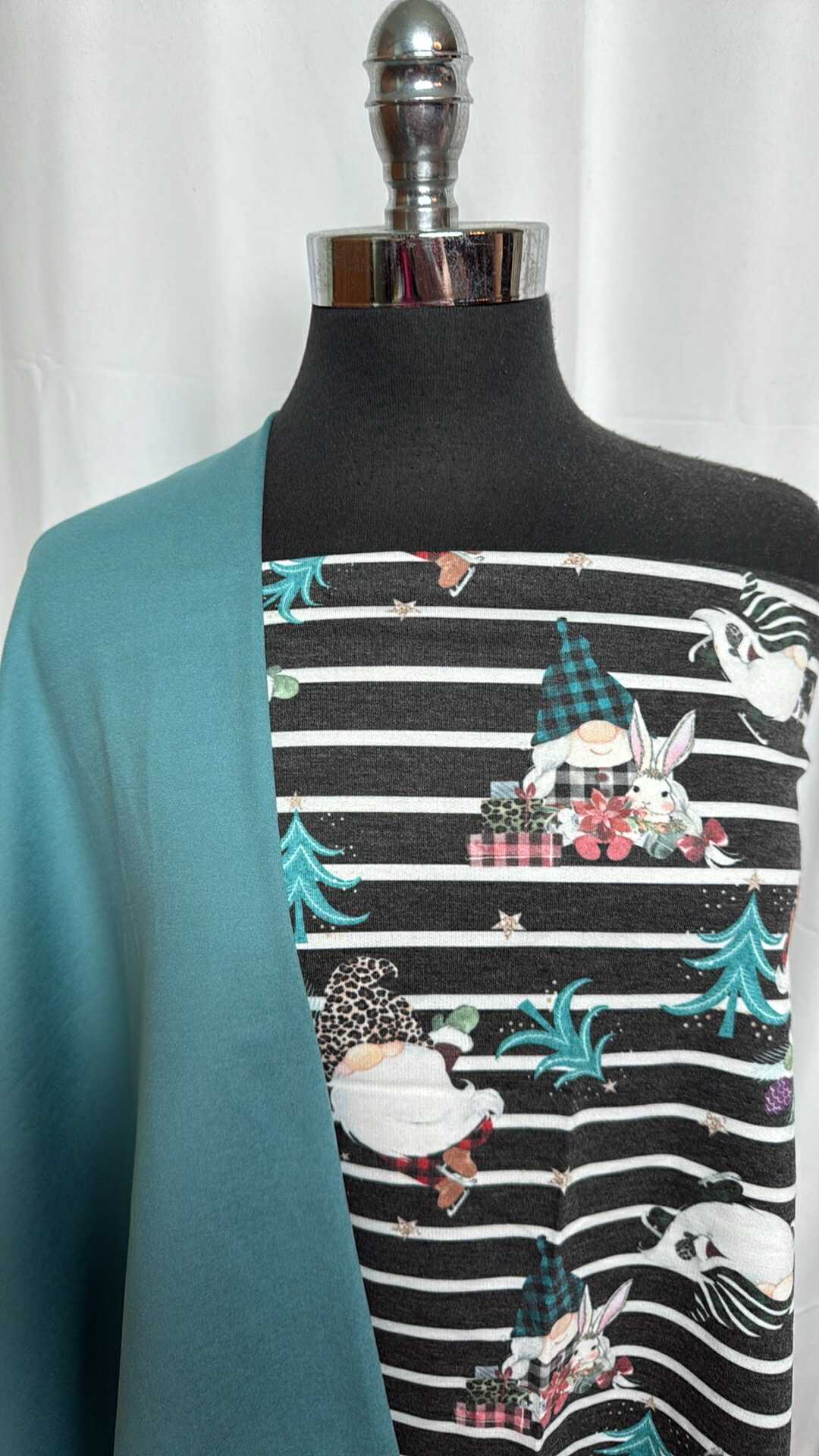 TEAL/GNOME STRIPE BUNDLE : 1YD Gnome Stripe PRS FT & 1YD Teal Peached PF : A29002