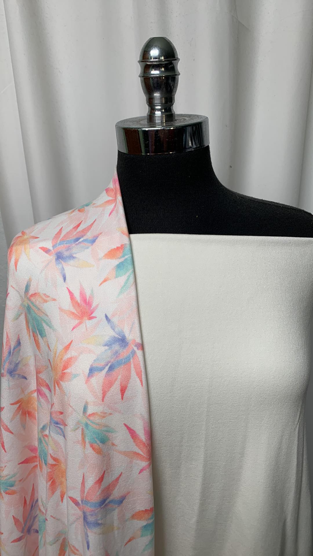 PASTEL LEAVES BUNDLE : 2YD Leaves Oakley SK & 2YD Ivory Brushed FT : A1722