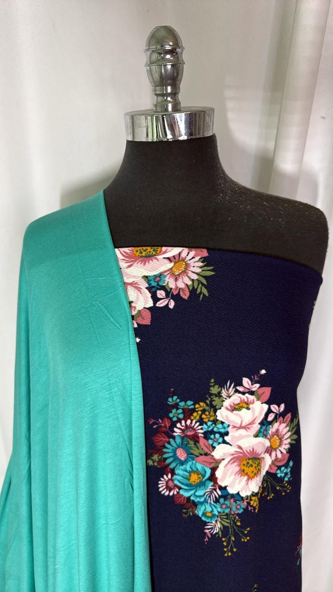 TURQUOISE/NAVY FLORAL BUNDLE : 2YD Navy Floral Liverpool & 2YD Turquoise R/S : A31122