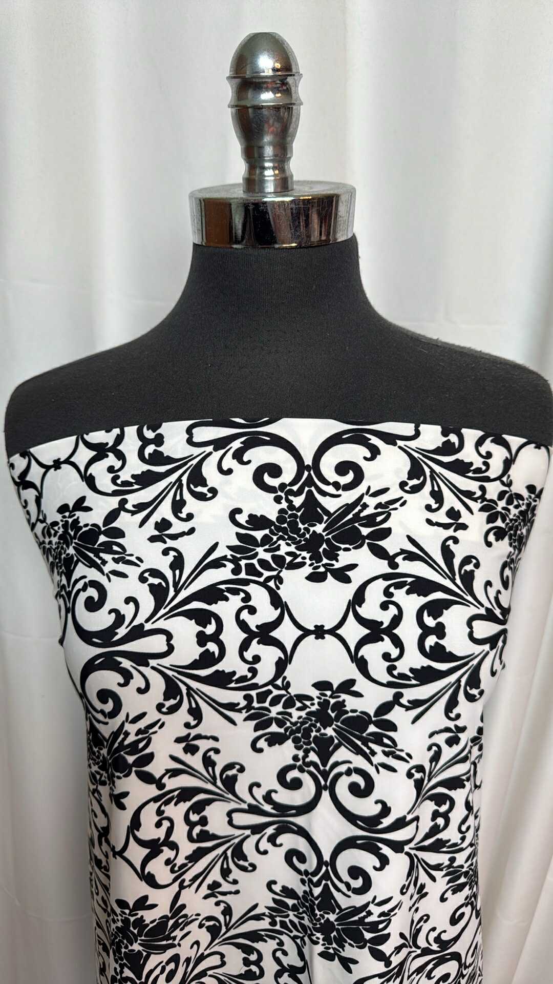 64 - Nylon/Spandex - 1 Yard Cut