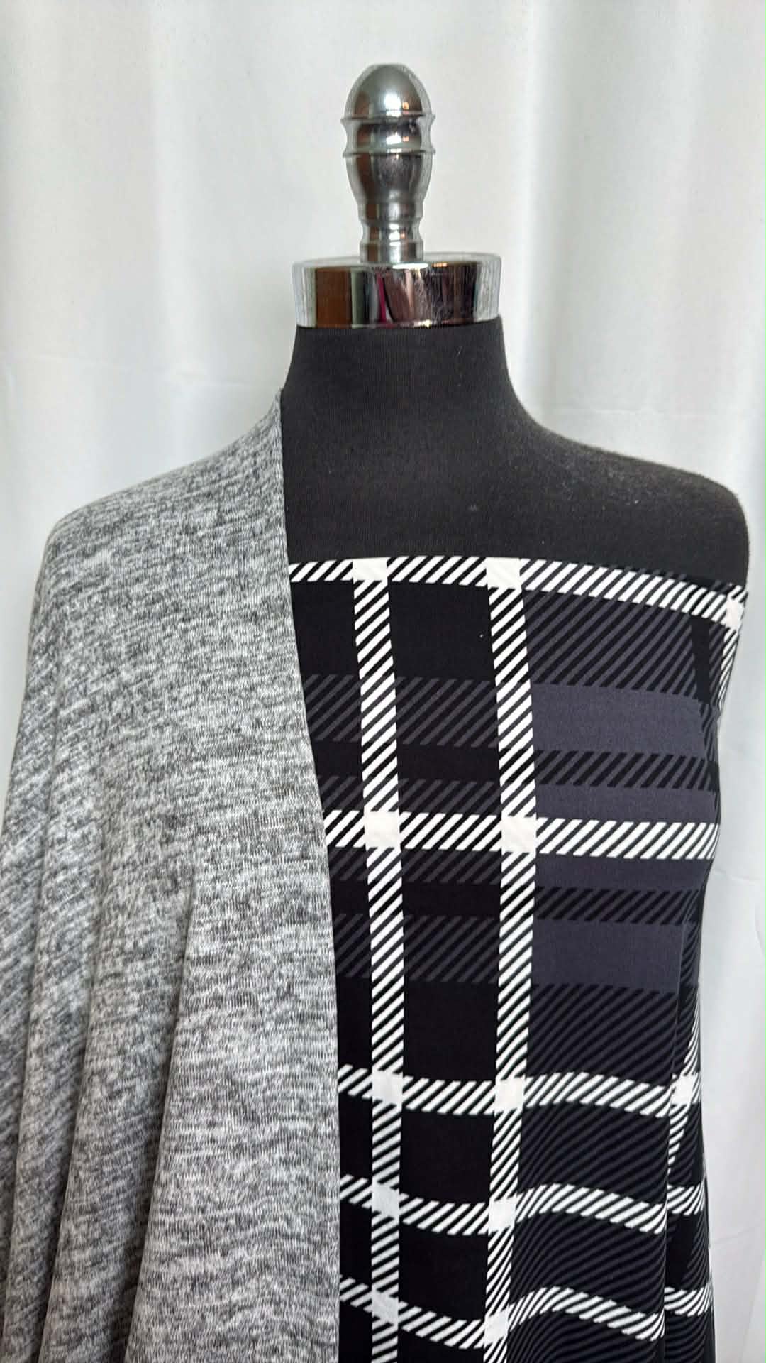 CHARCOAL PLAID BUNDLE : 2YD Brushed Hacci SK & 2YD Charcoal Plaid DBP : A29428