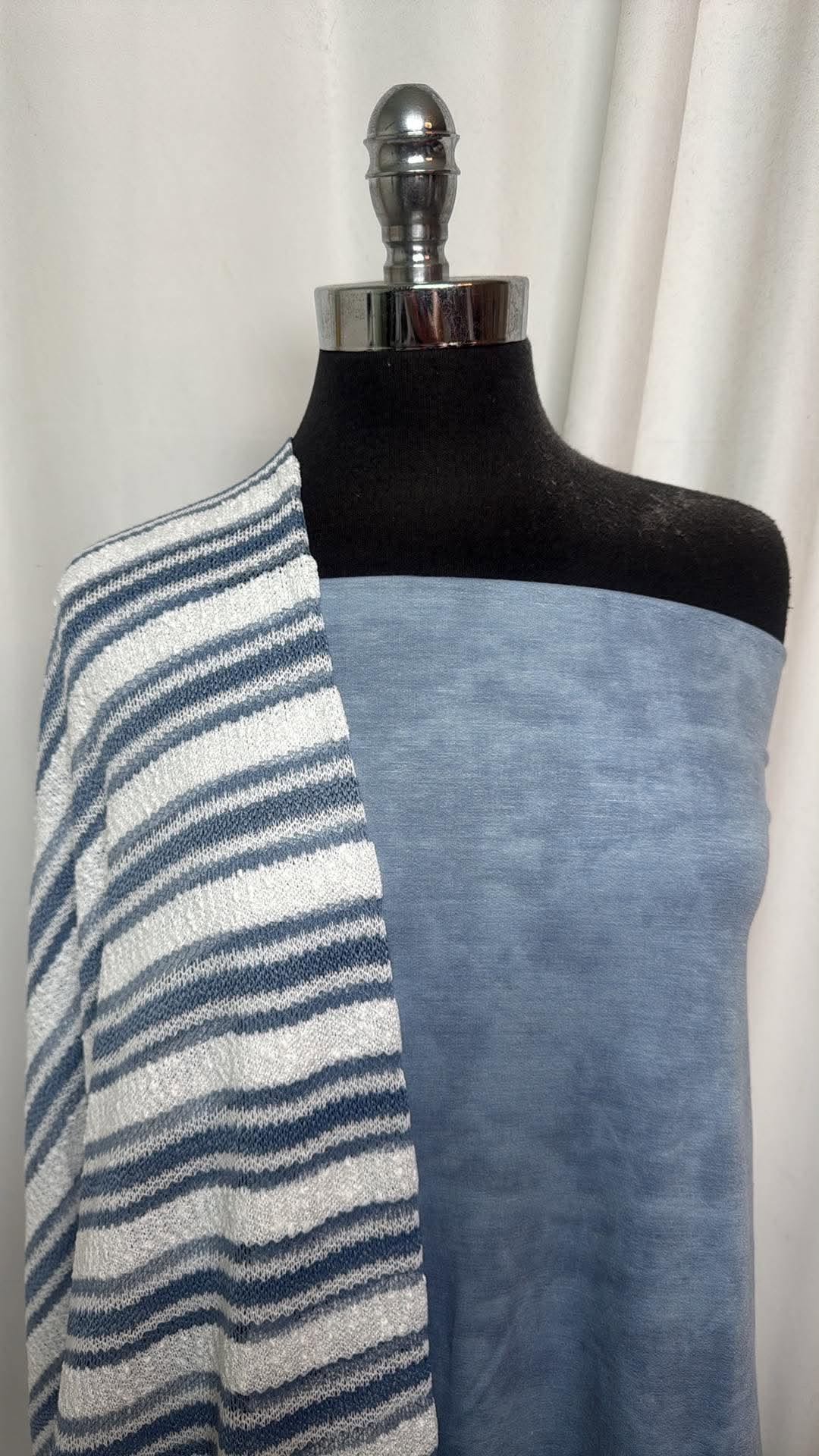 BLUE TIE DYE/STRIPE BUNDLE : 2YD Blue Tie Dye PRS FT & 2.5YD Stripe Light-Weight SK : A30846