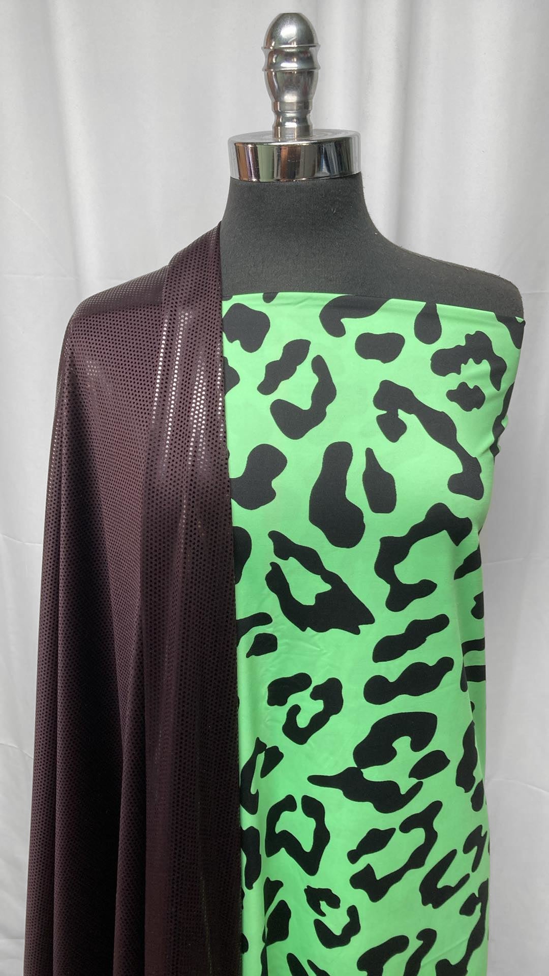 FOIL/GREEN LEOPARD BUNDLE : 2YD Cool Green Leopard PF & 2YD Wine Foil ITY : A25235