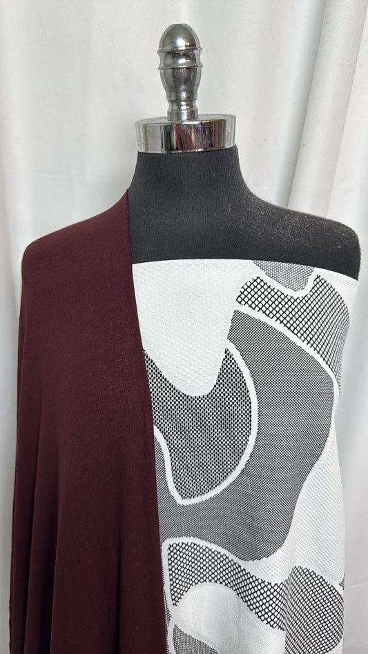 WHITE JACQUARD/WINE BUNDLE : 1+YD White Jacquard PF (42" Wide) & 2YD Wine Light-Weight Hacci SK : A30438