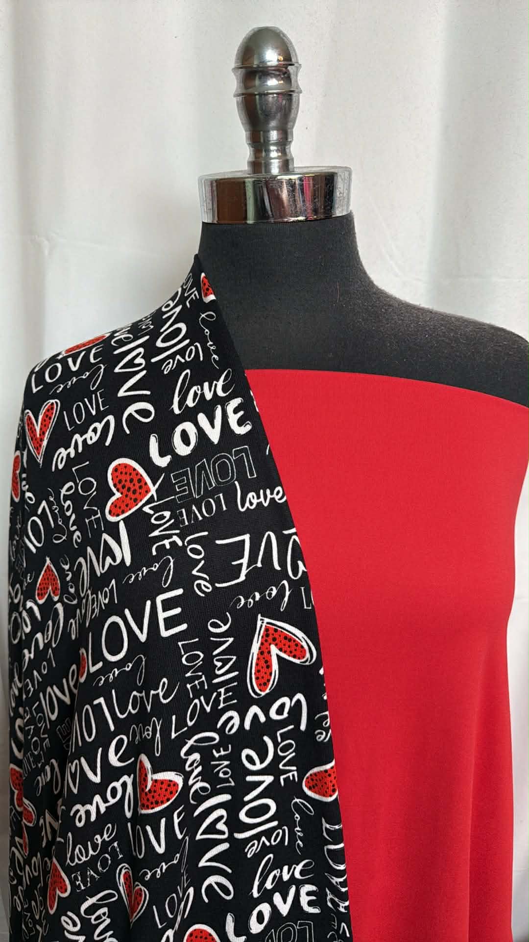 RED/LOVE BUNDLE : 2YD Red DBP & 2YD Love Oakley SK : A29861
