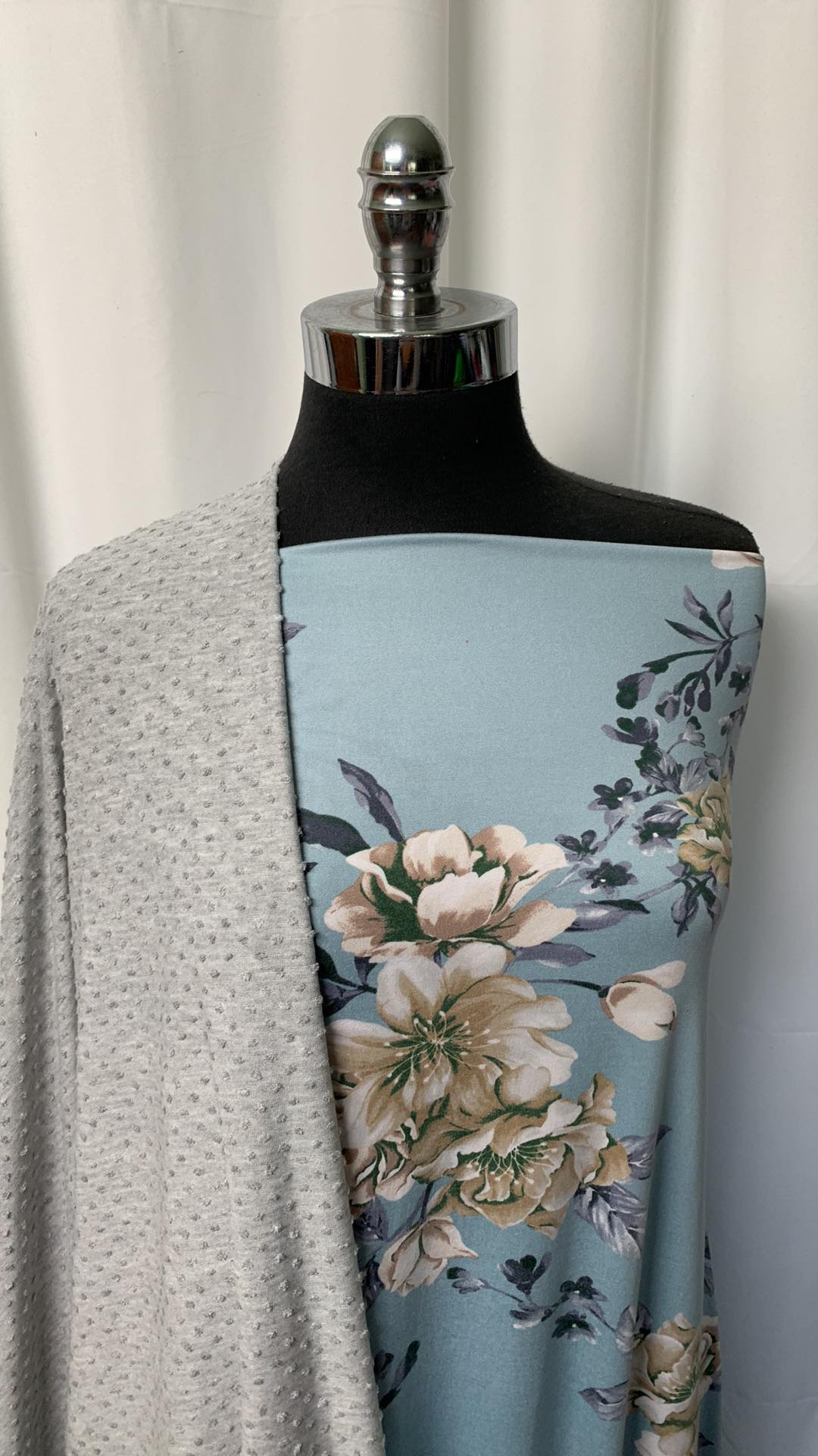 BLUE GREY FLORAL BUNDLE : 3YD Light Blue Floral DBP & 1+YD Heather Grey Swiss Dot : A1421