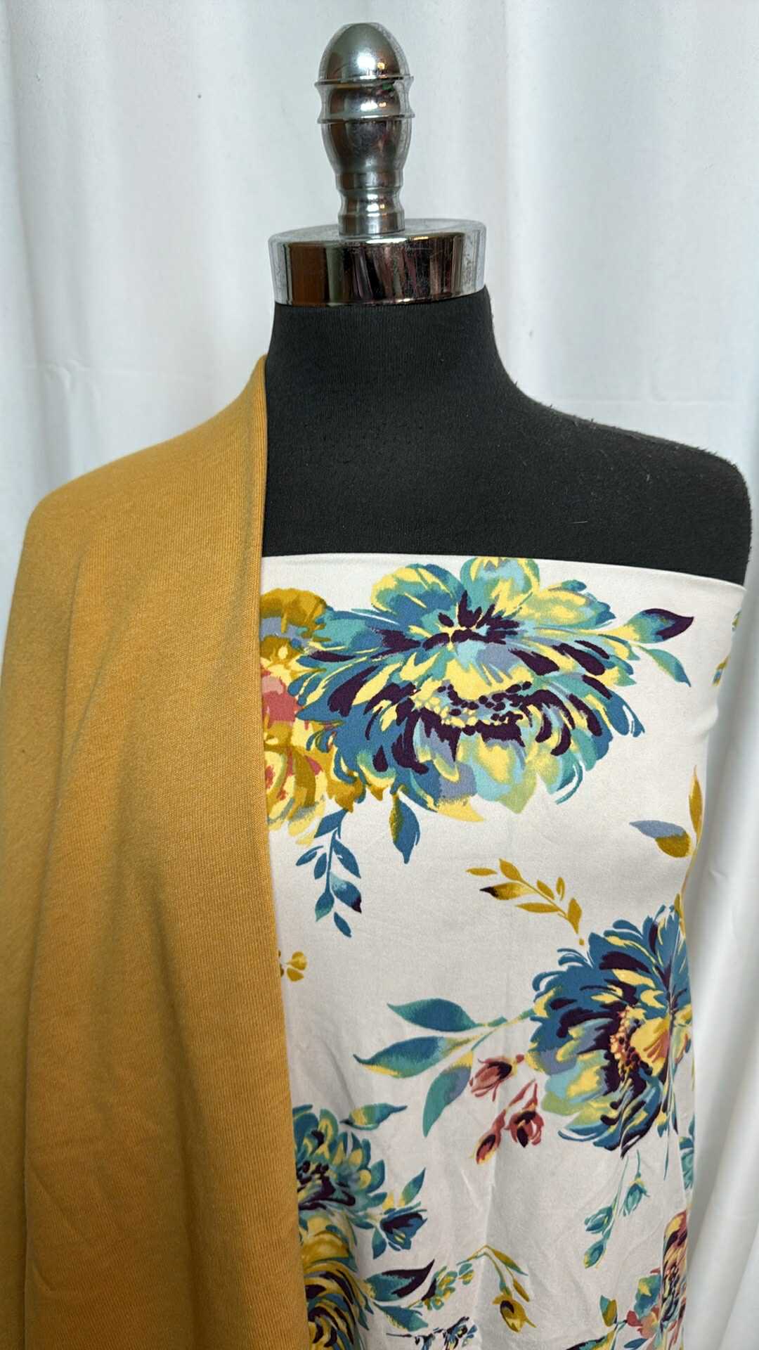 MUSTARD/IVORY FLORAL BUNDLE : 1+YD Ivory Floral DBP & 2YD Mustard Sweatshirt Fleece (72" Wide) : A28306