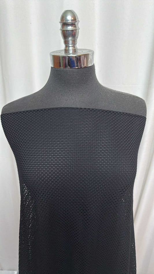 Black Mesh - 2 Yard Cut