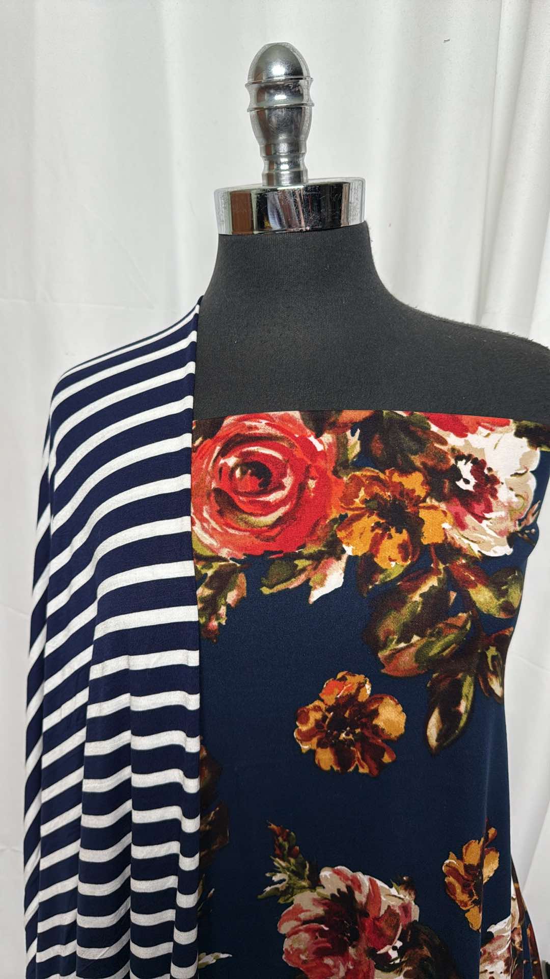 NAVY FLORAL/STRIPE BUNDLE : 1+YD Navy Floral DBP & 2YD Navy Stripe Bamboo : A27185