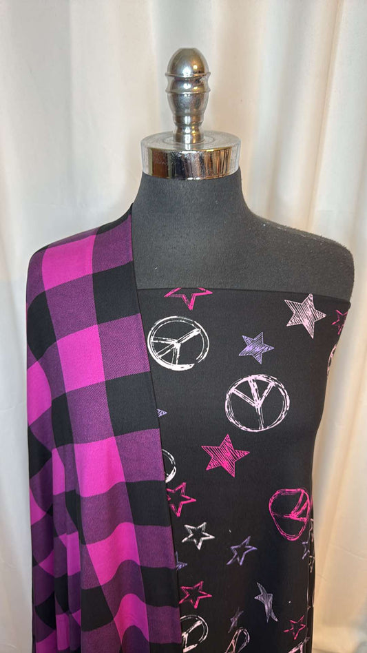 PLAID/PEACE-STAR BUNDLE : 2YD Fuchsia Plaid DBP & 2YD Peace/Star DBP : A26730