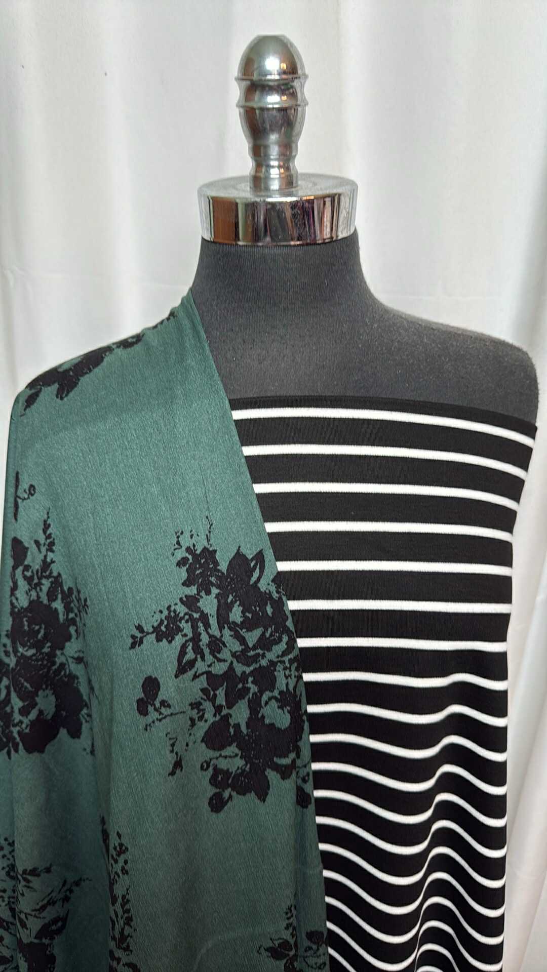 STRIPE/CRINKLE FLORAL BUNDLE : 2YD Stripe Ponte & 2YD Floral Crinkle Rayon Woven : A28222