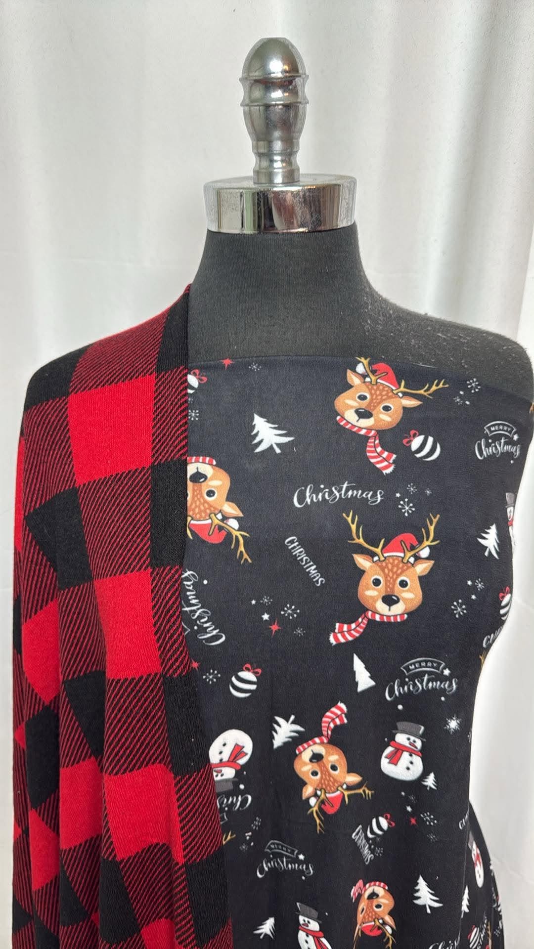 RED PLAID/REINDEER BUNDLE : 1YD Red Buffalo Plaid Hacci SK & 1YD Reindeer DBP : A31093