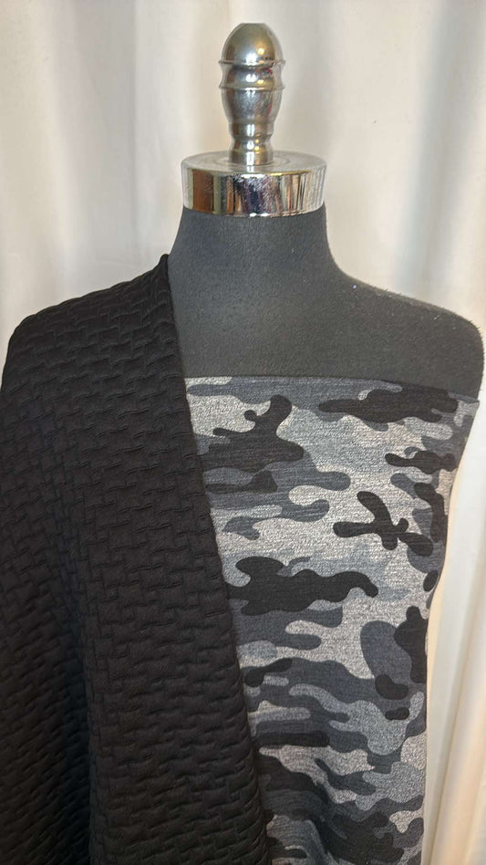 BLACK QUILTED/CAMO BUNDLE : 2YD Camo C/S FT & 2YD Black Quilted : A26694