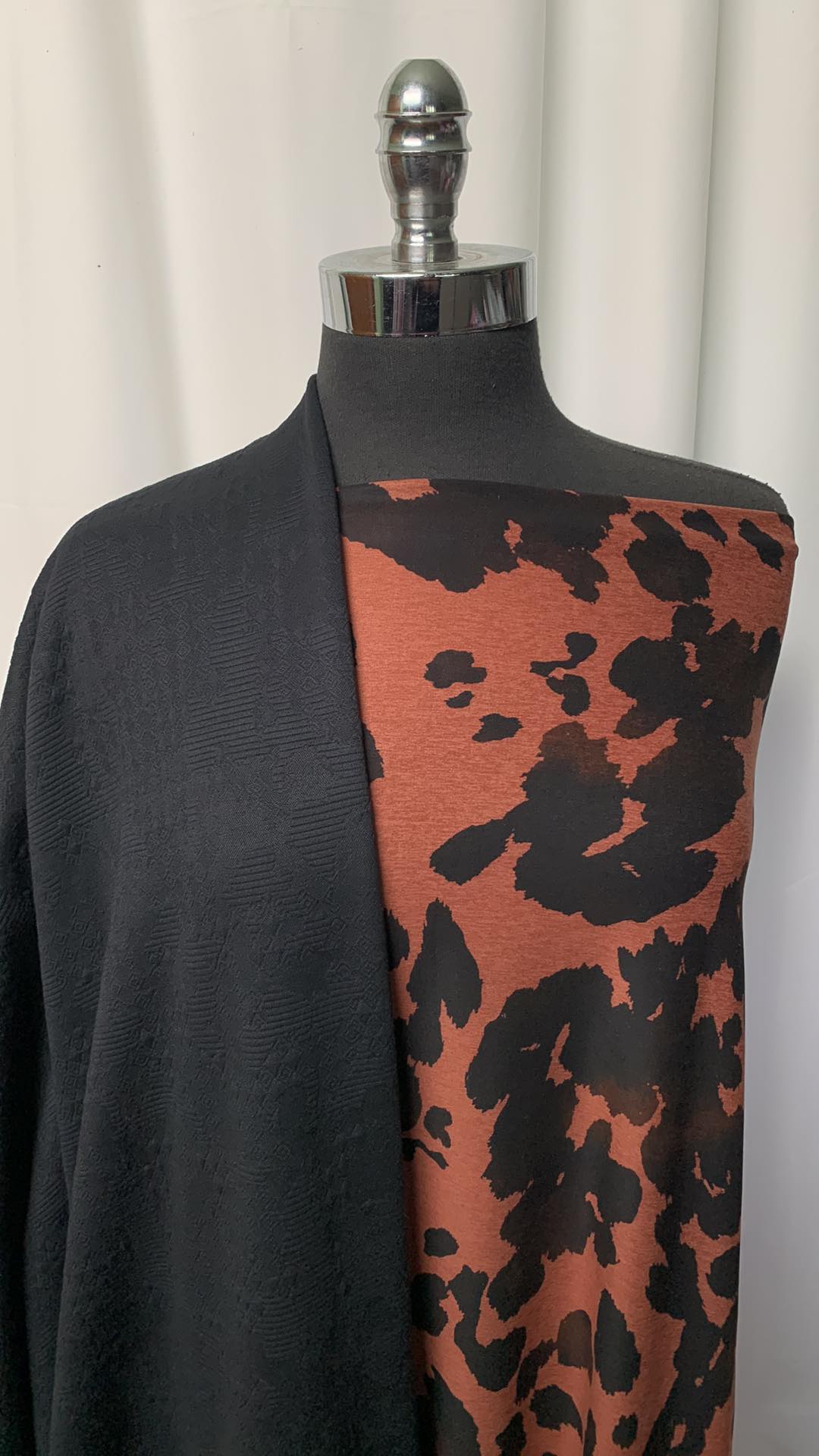 BROWN COW BUNDLE : 1+YD Cow Peached PF & 1+YD Black Jacquard PF Fleece : A1457