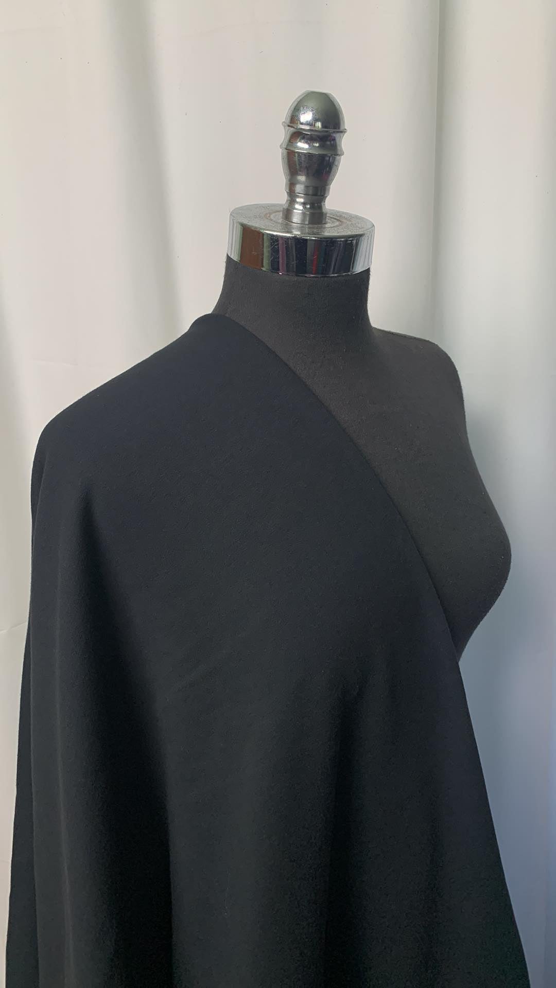 Black - Heavy Cotton/Spandex Sweatshirt Fleece - 2 Yard Cut