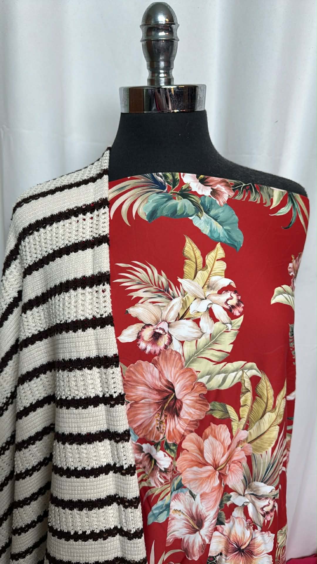 RED FLORAL/JACQUARD STRIPE BUNDLE : 2YD Red Floral N/S Swim & 32" Cut of Stripe Jacquard P/C/S : A29489