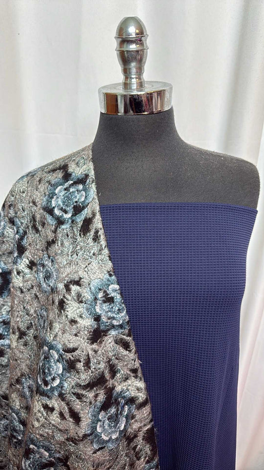 NAVY/FLORAL JACQUARD BUNDLE : 2YD Floral Jacquard PF & 2YD Navy Felted Wool-Blend Woven : A28006