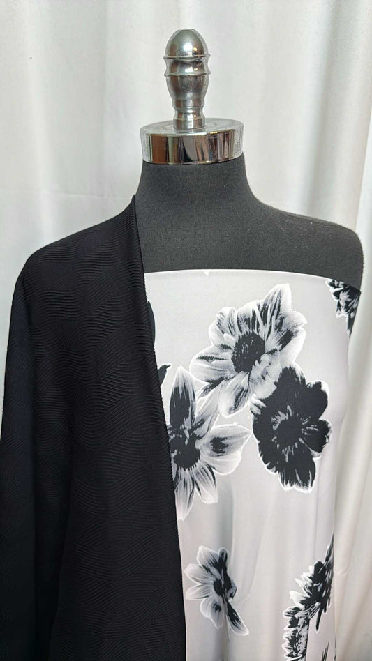 BLACK WAVES/MONOCHROME FLORAL BUNDLE : 2YD Monochrome Floral Yoga PF & 2YD Black Waves N/S : A27988