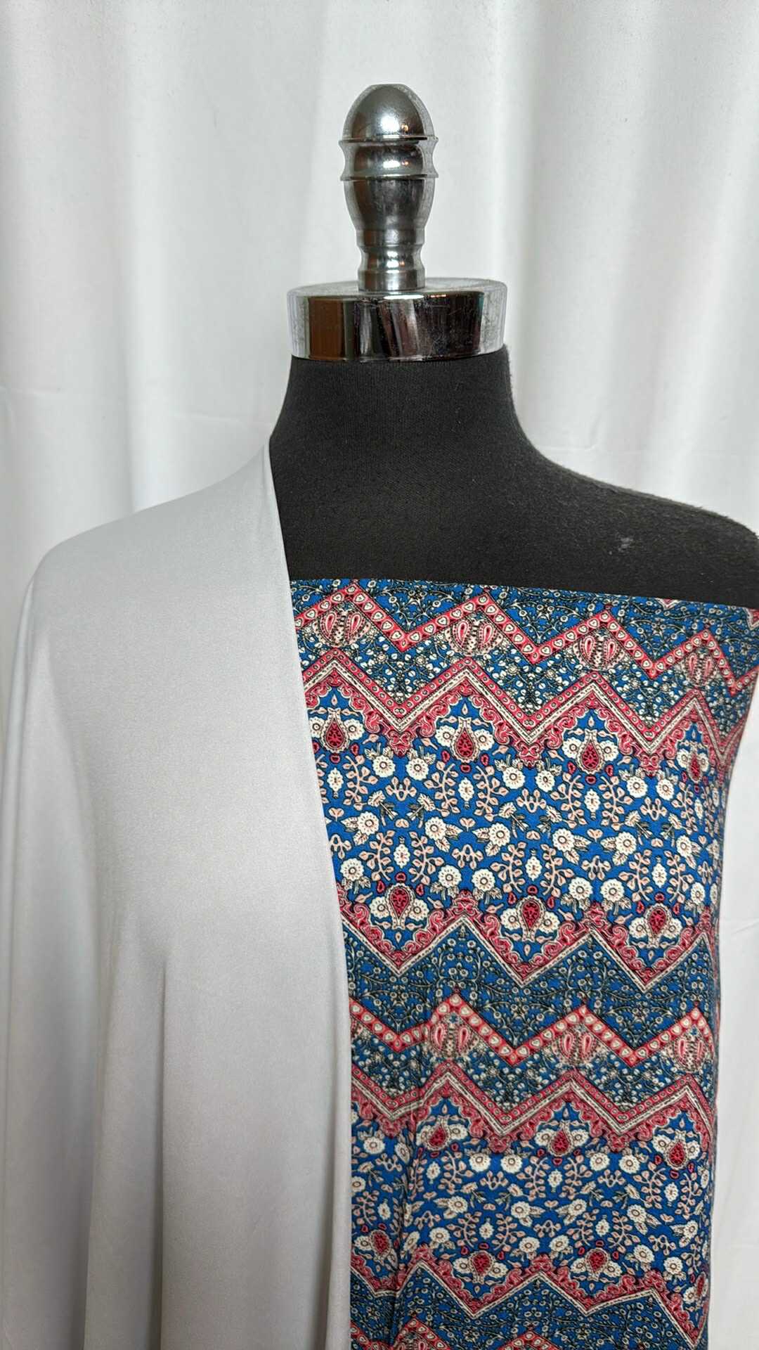 FLORAL CHEVRON BUNDLE : 2YD Floral Chevron Rayon Challis & 2YD PIL : A29205