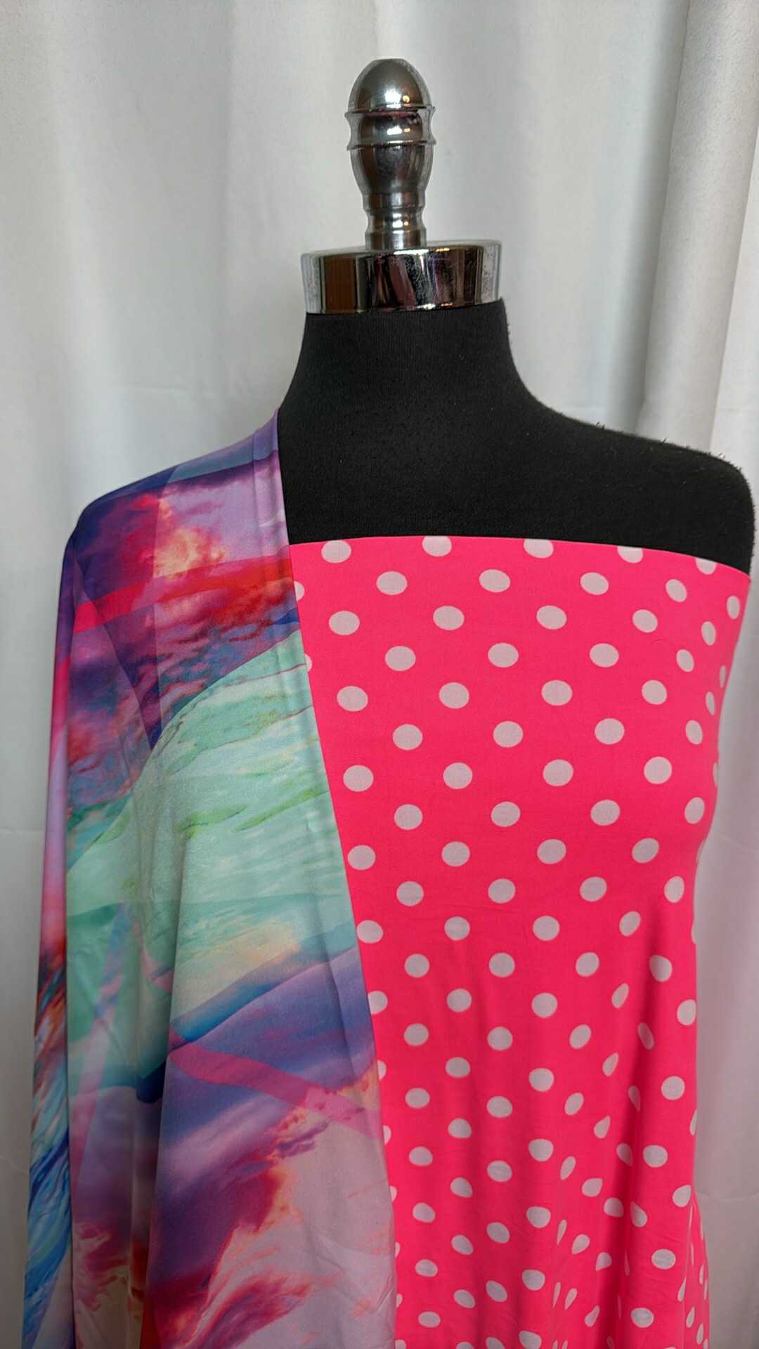 NEON DOT/ABSTRACT BUNDLE : 2YD Neon Dot DBP & 1.5YD Abstract Boardshort : A28759