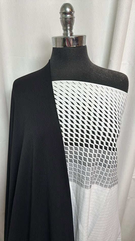 BLACK/WHITE GEO JACQUARD BUNDLE : 2YD White Geo Single-Border Jacquard PF & 2YD Black Lightly Brushed PF : A30487