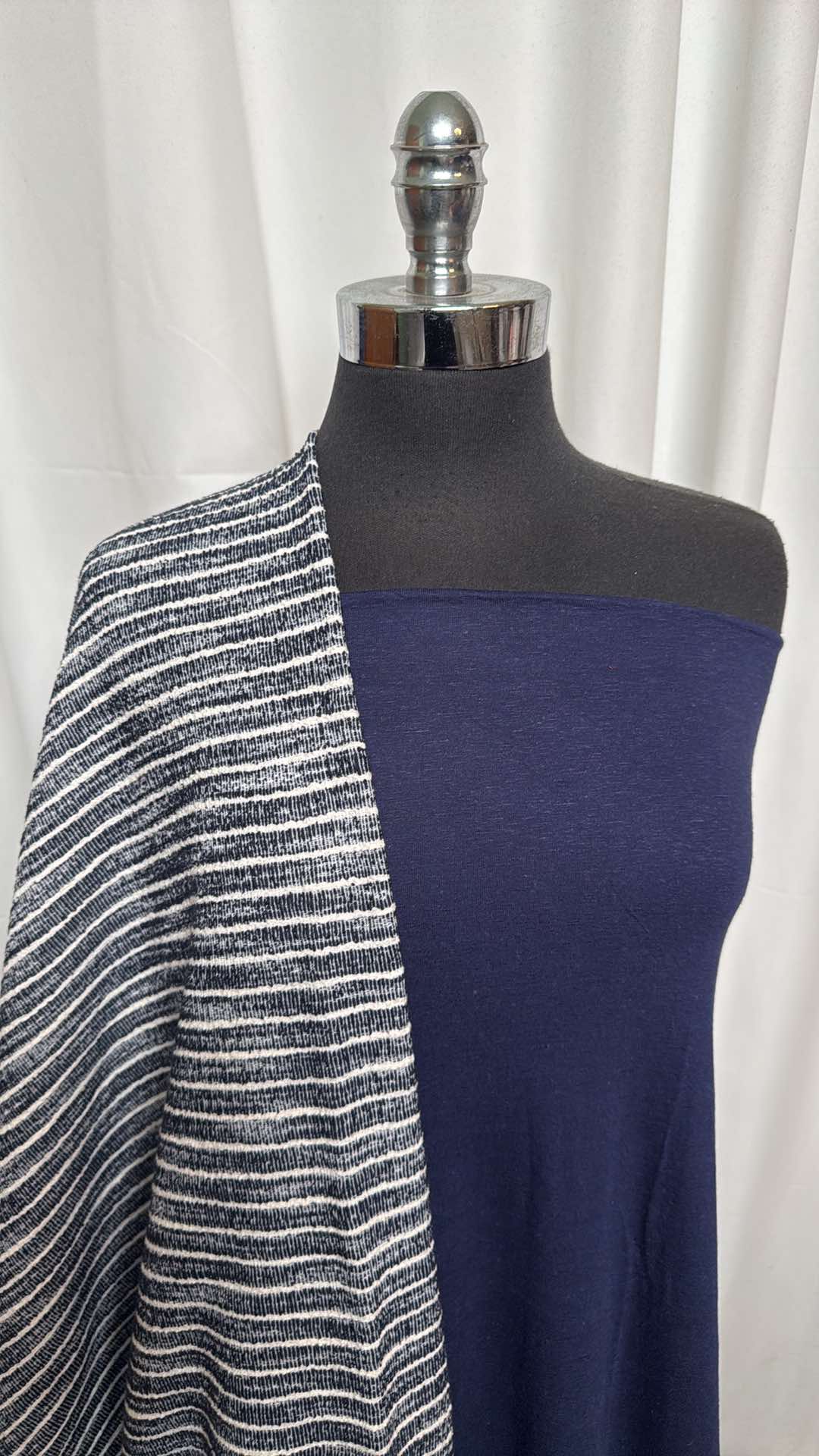NAVY/DISTRESSED STRIPE BUNDLE : 2YD Navy R/S w/Linen & 2YD Distressed Stripe Cotton-Blend DK : A26304