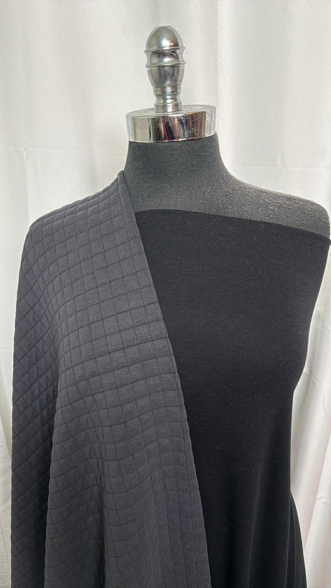 BLACK/CHARCOAL QUILTED BUNDLE : 2YD Black Pima Cotton Interlock (80" Wide) & 2YD Charcoal Cupro Quilted : A30361