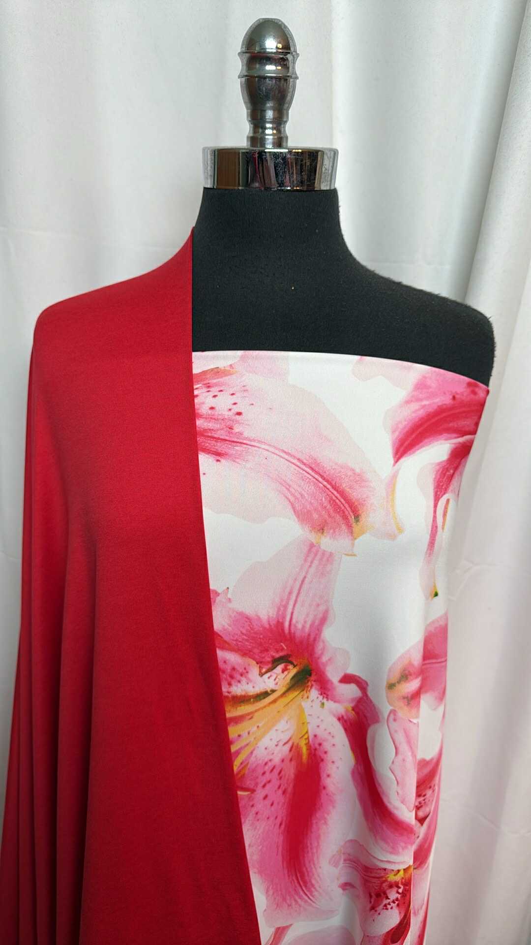 RED/FLORAL BUNDLE : 1.5YD Red Featherweight PF & 2YD Floral Yoga PF : A28735