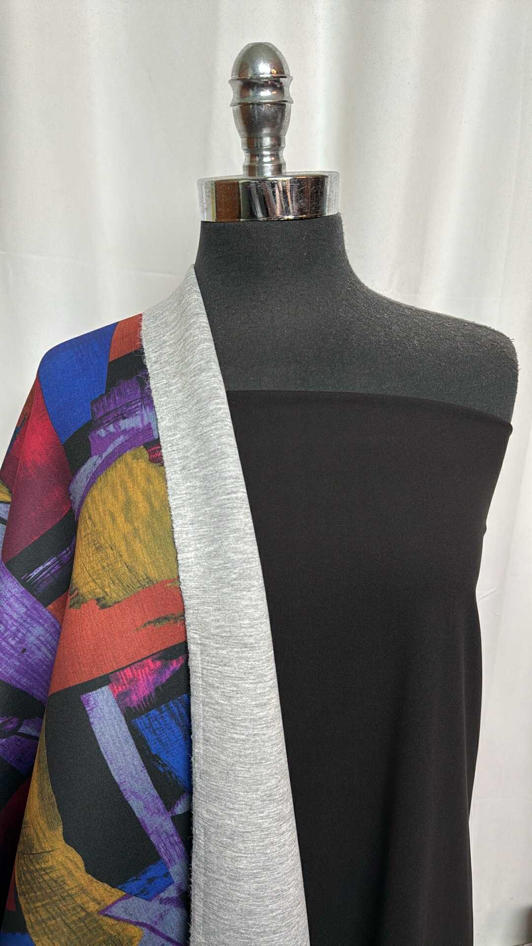BLACK/ABSTRACT BUNDLE : 2YD Abstract 2-Faced Scuba & 2YD Black Lightly Peached-Face PF : A29297