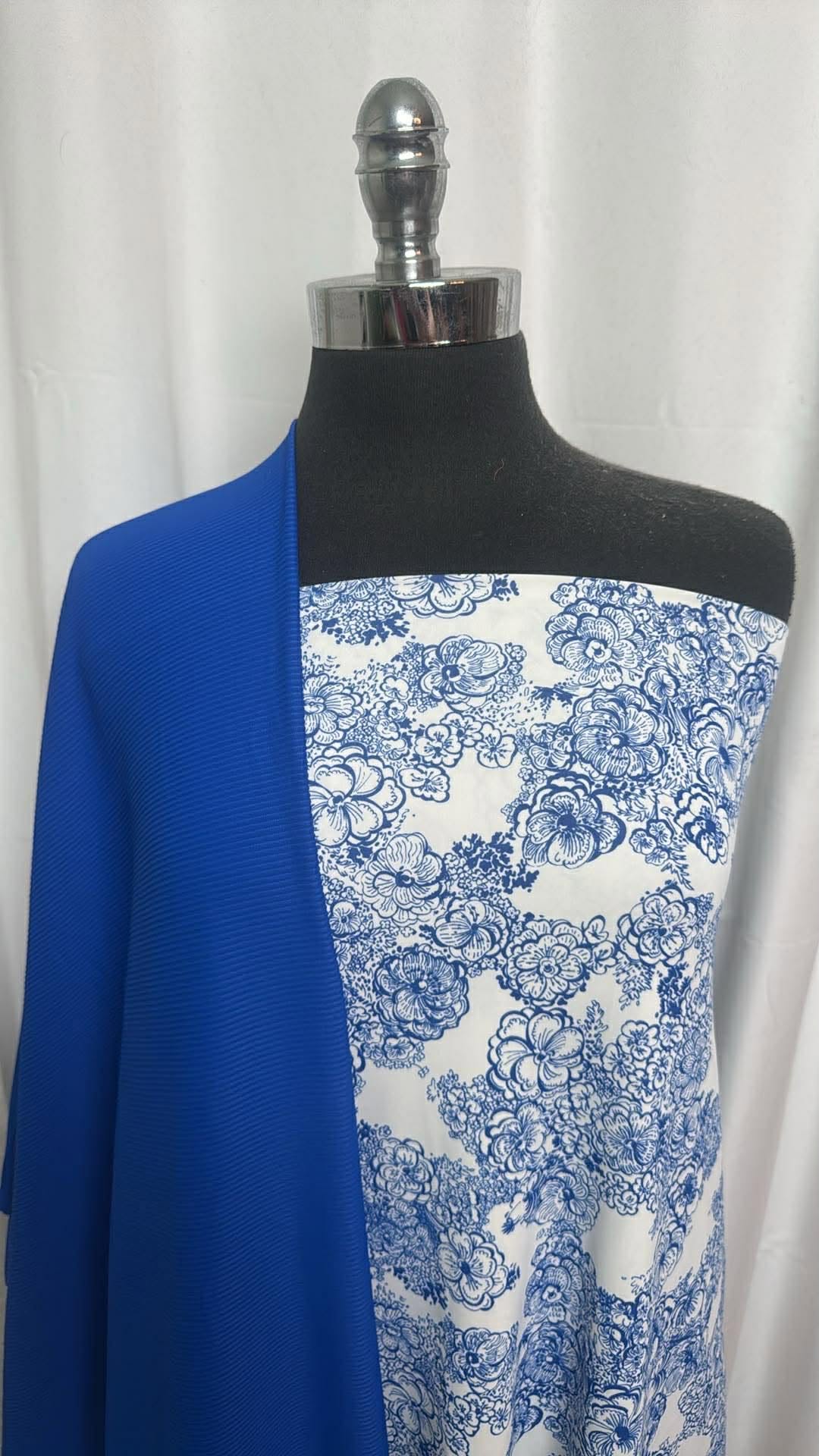 ROYAL/BLUE FLORAL BUNDLE : 2YD Blue Floral N/S Swim & 2YD Royal Rib N/S Swim (45" Wide) : A30343