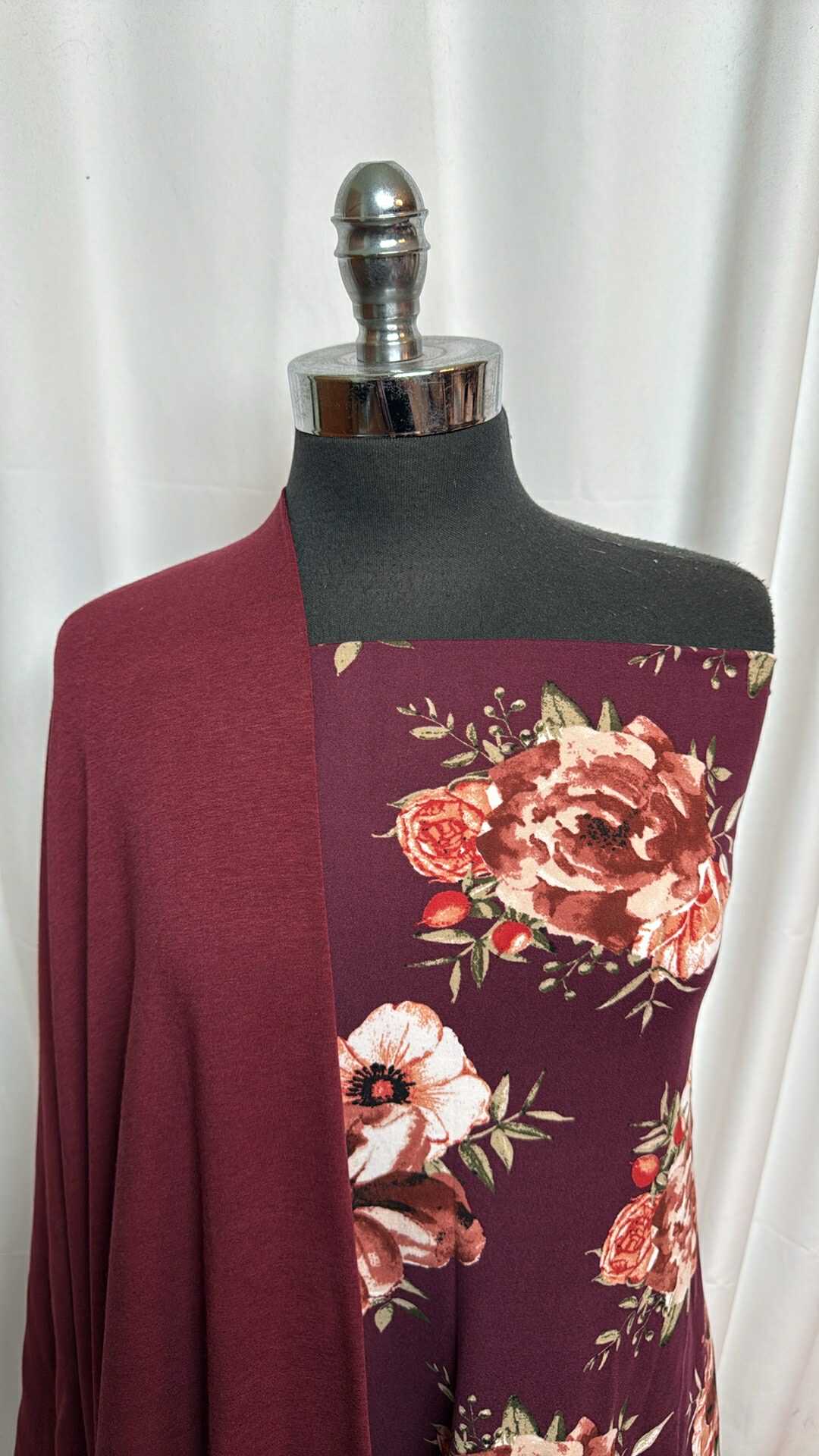 BURGUNDY FLORAL BUNDLE : 2YD Burgundy Bamboo/Cotton & 2YD Burgundy Floral DBP : A27874