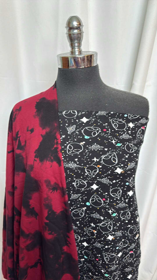 ALIENS/RED TIE DYE BUNDLE : 1YD Aliens C/S & 2YD Tie Dye Cotton Brushed FT : A27652