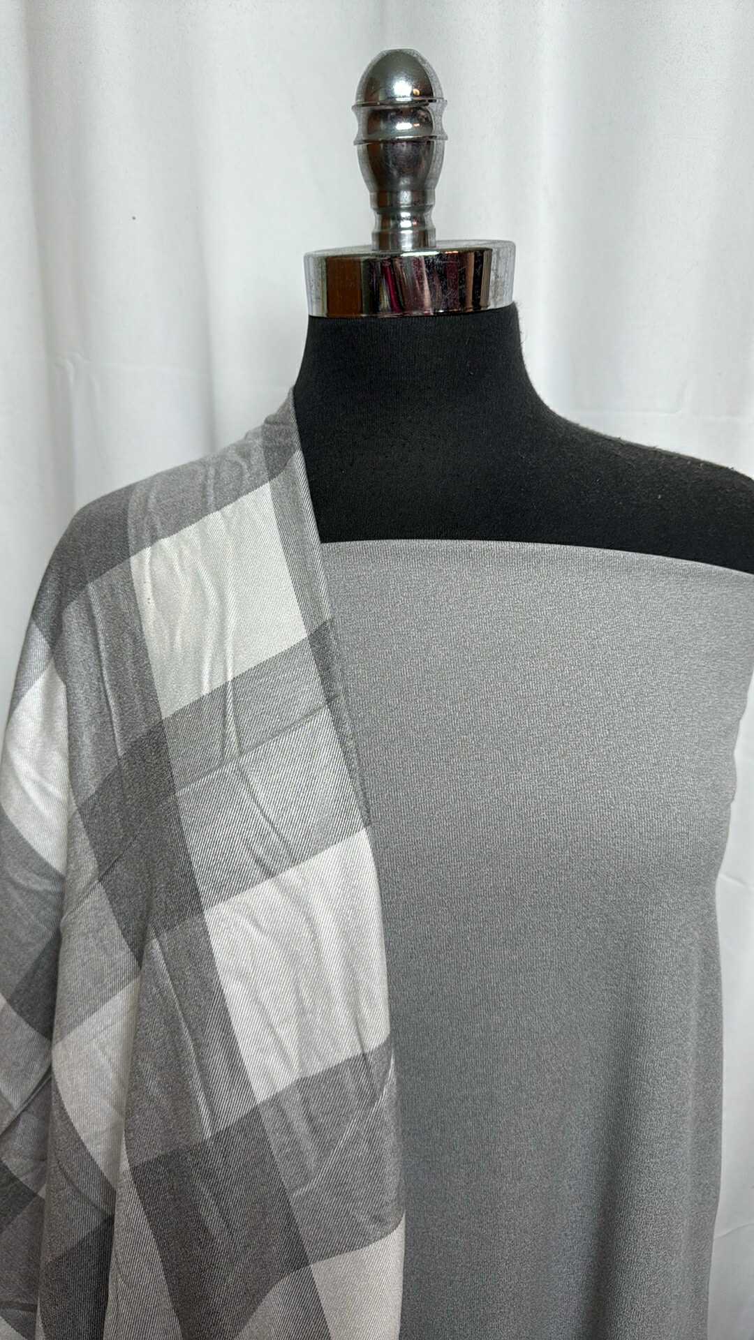 GREY PLAID BUNDLE : 1+YD Grey PF Rib & 3YD Grey Plaid Rayon Woven : A29022