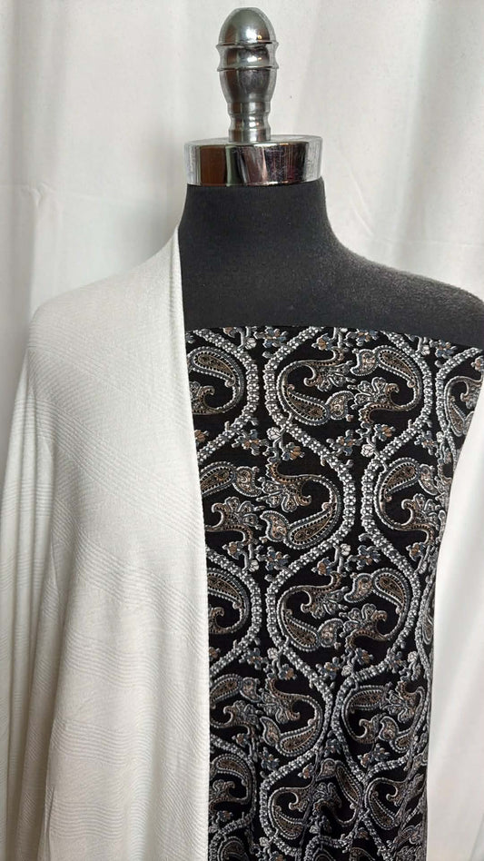 WHITE/PAISLEY BUNDLE : 2.5YD Paisley ITY & 3YD White Jacquard PRS : A29656