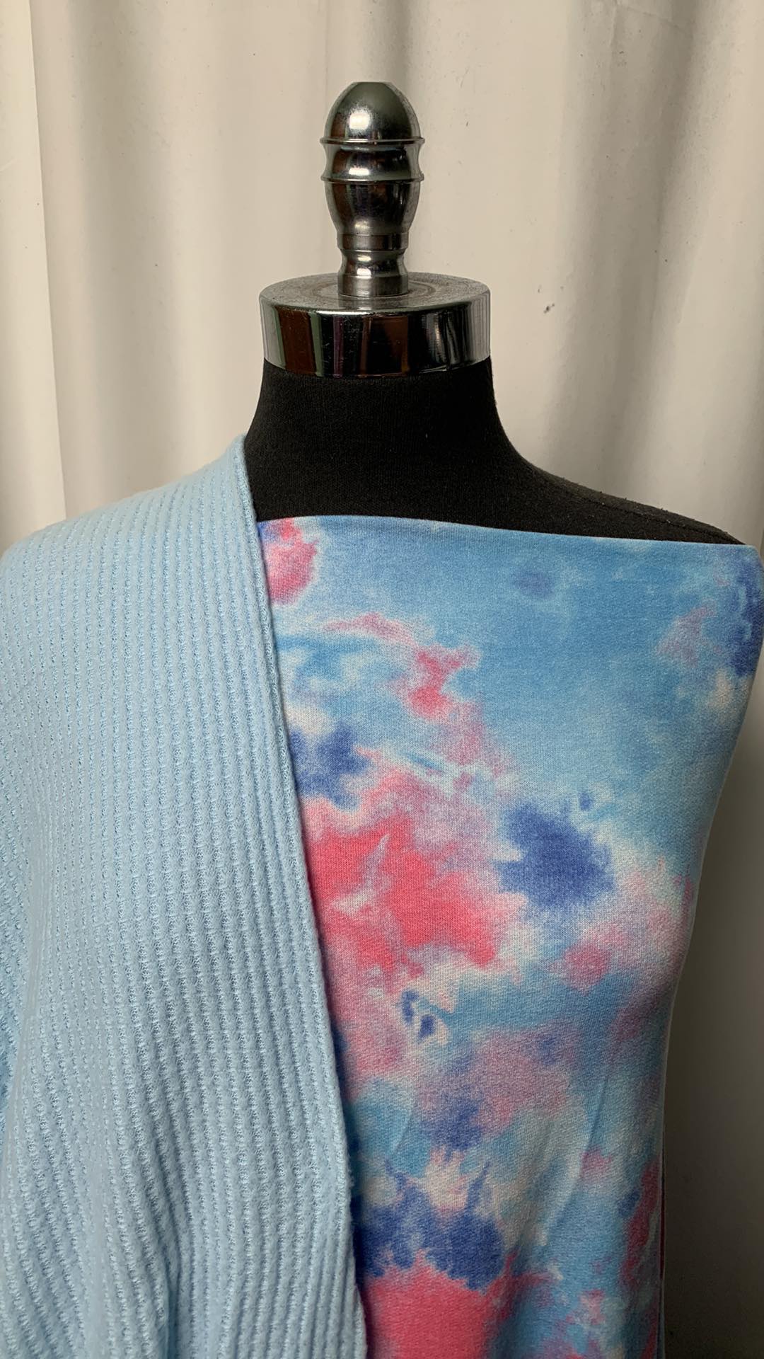 RED/BLUE TIE DYE WAFFLE BUNDLE : 2YD Red/Blue Tie Dye PRS FT & 2YD Light Blue Brushed Waffle : A1633