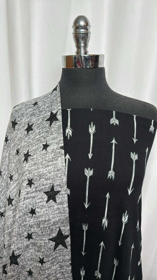 STARS/ARROWS BUNDLE : 2YD Arrows DBP & 2YD Star Brushed Hacci SK : A29109