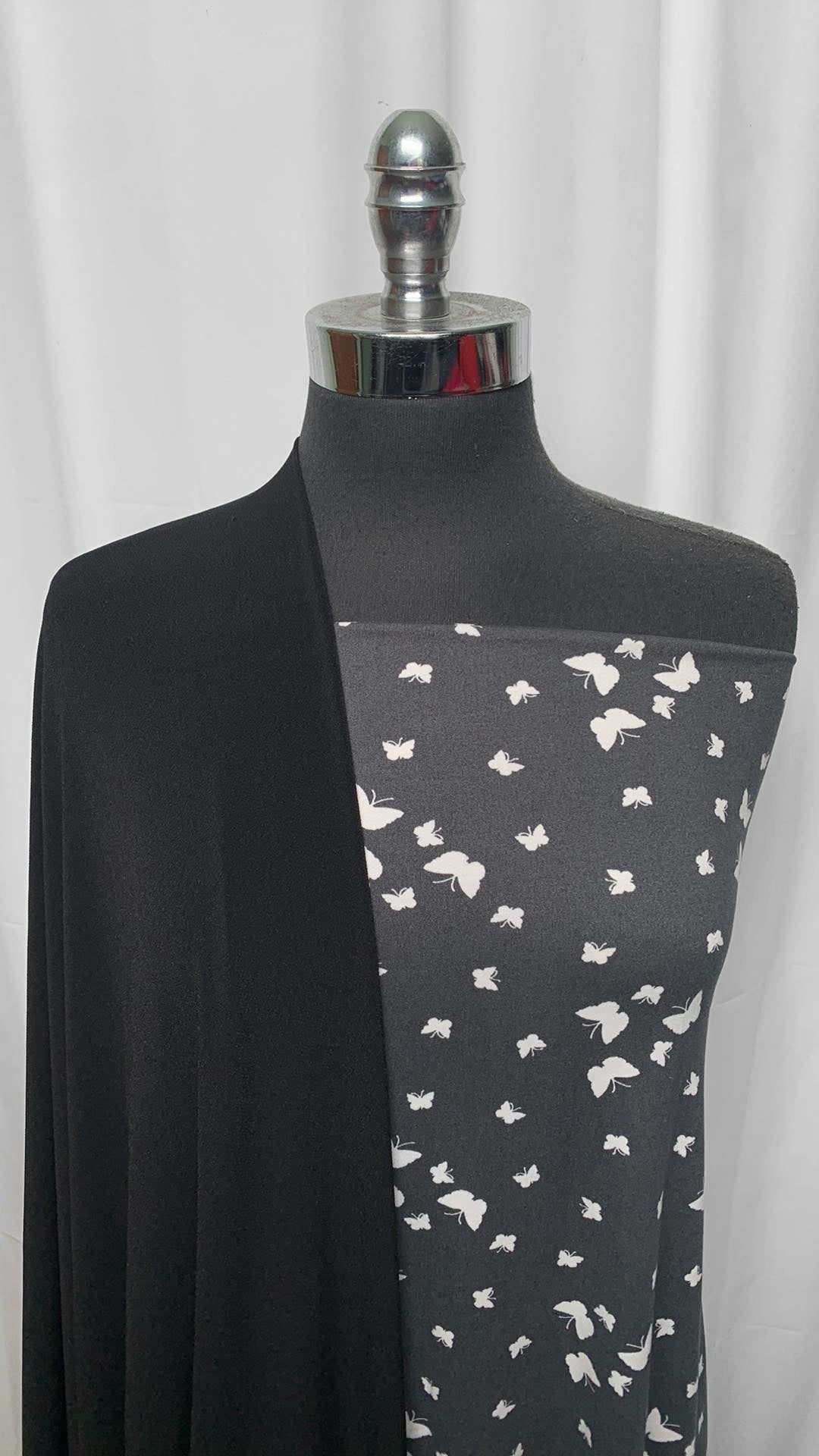 BLACK/CHARCOAL BUTTERFLY BUNDLE : 2YD Charcoal Butterfly DBP & 2YD Black P/S Crepe Jersey : A25402