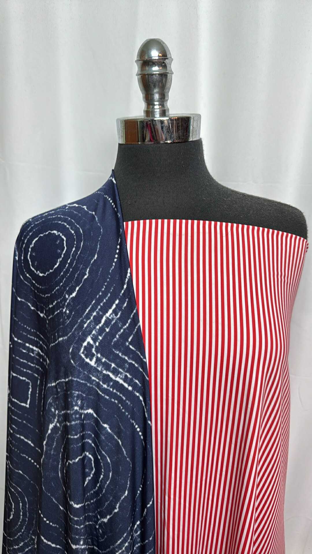 TIE DYE/RED STRIPE BUNDLE : 2YD Red Stripe N/S & 2YD Navy Yoga PF : A29145