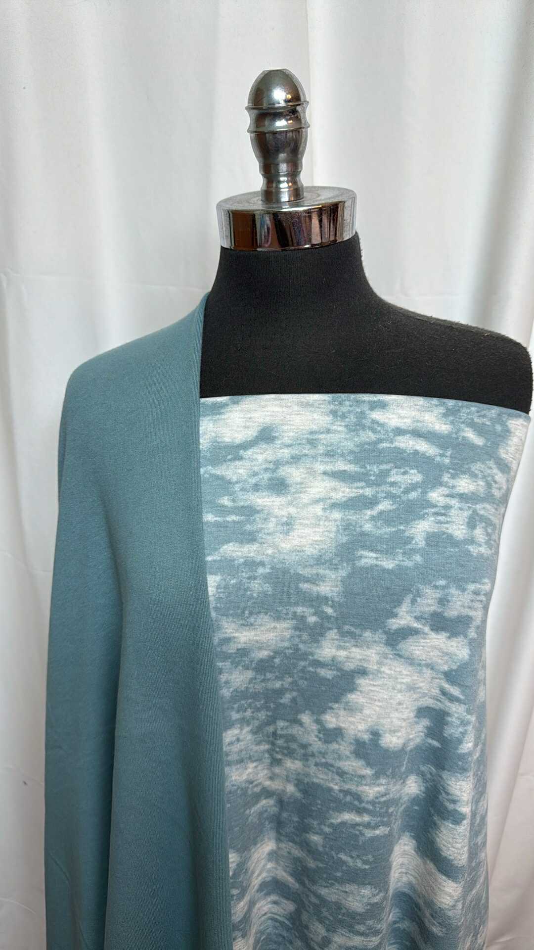 CLOUD TIE DYE BUNDLE : 2YD Cloud Tie Dye PRS FT & 1YD Solid C/P FT : A27591