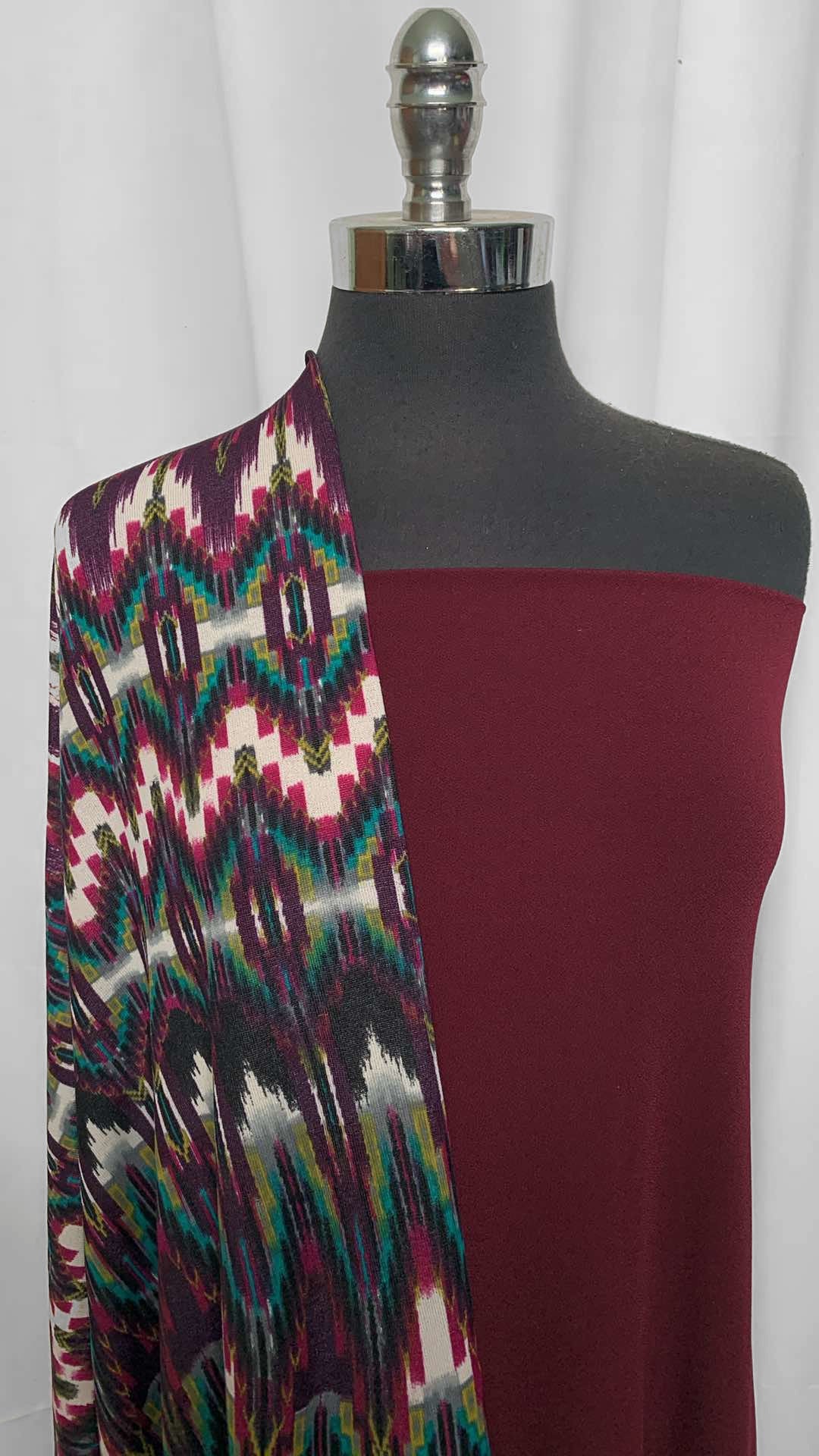 BURGUNDY/GEO BUNDLE : 2YD Burgundy P/S Crepe Jersey & 2YD Geo Sweater Knit : A25842
