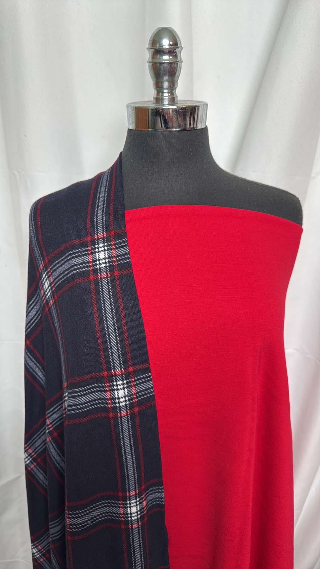 RED/NAVY PLAID BUNDLE : 2YD Navy Plaid Brushed Hacci SK & 1+YD Red Nylon Ponte : A26036