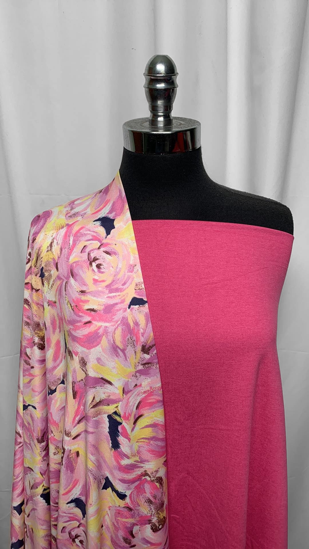 PINK/YELLOW FLORAL BUNDLE : 2YD Pink Peached PF & 1.5YD Pink/Yellow Floral on Navy ITY : A25414