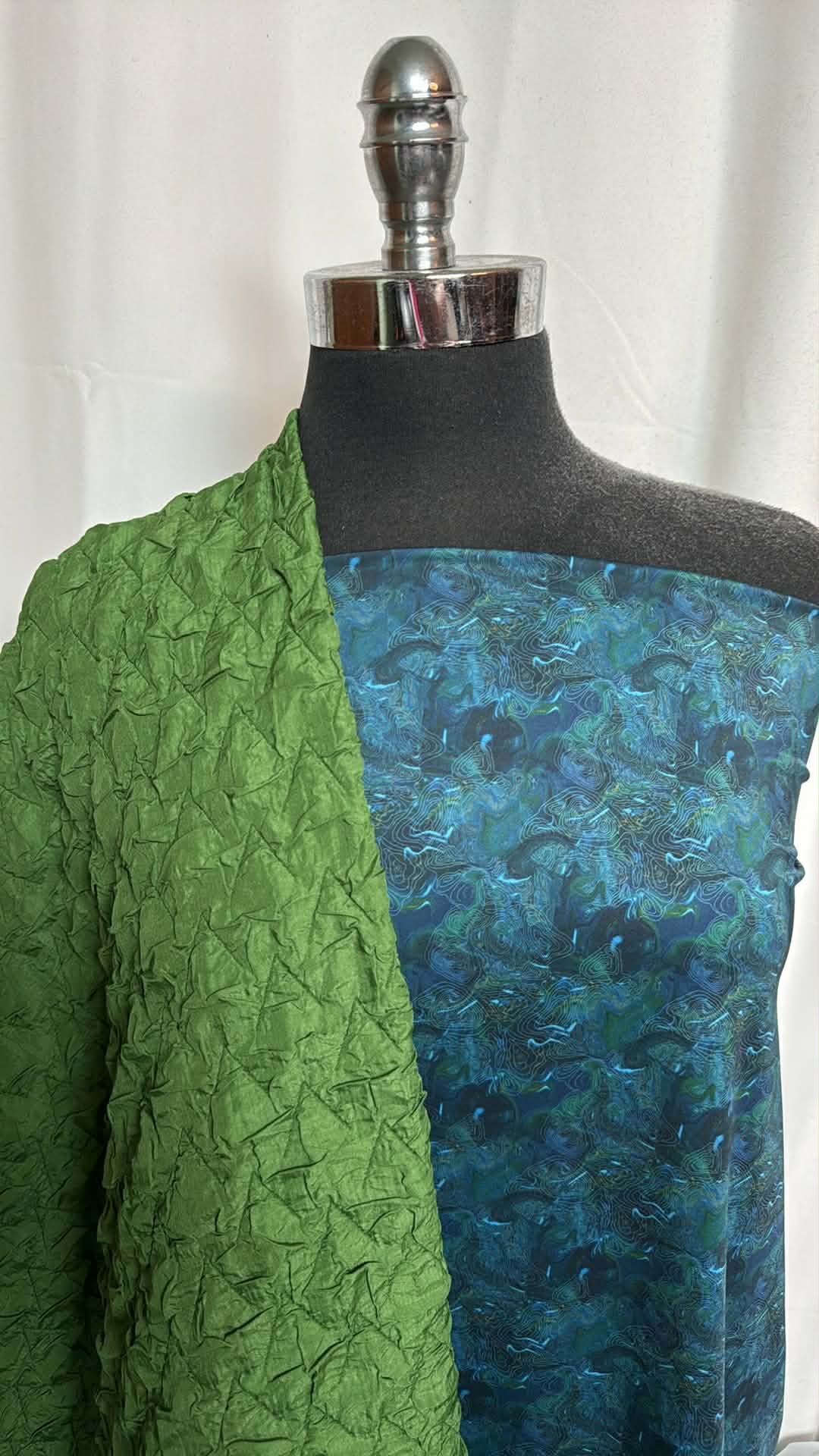 GREEN/BLUE ABSTRACT BUNDLE : 2YD Blue Swirl N/S Swim & 2YD Green Textured Woven w/Knit Back : A29644