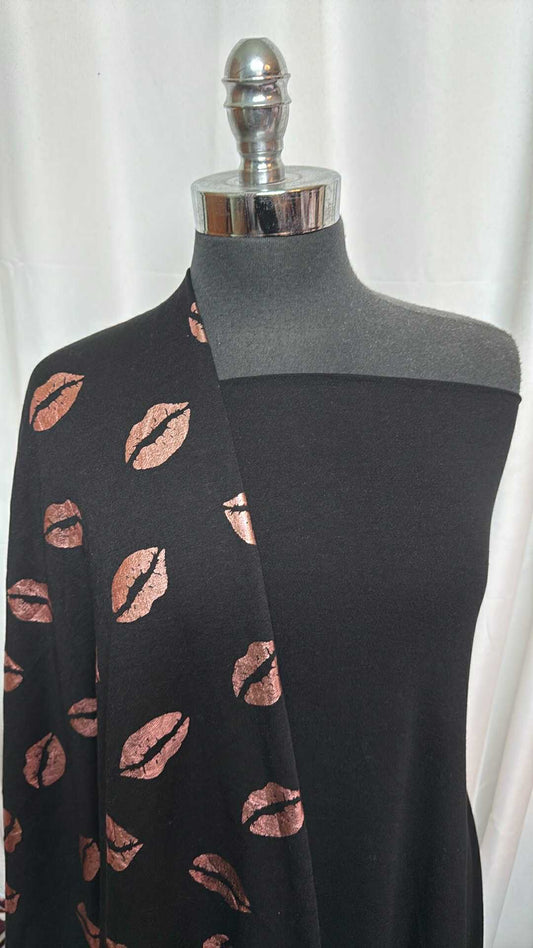 BLACK/ROSE GOLD LIPS BUNDLE : 2YD Rose Gold Lips Foil Brushed FT & 2YD Black PRS Crepe Jersey : A28163
