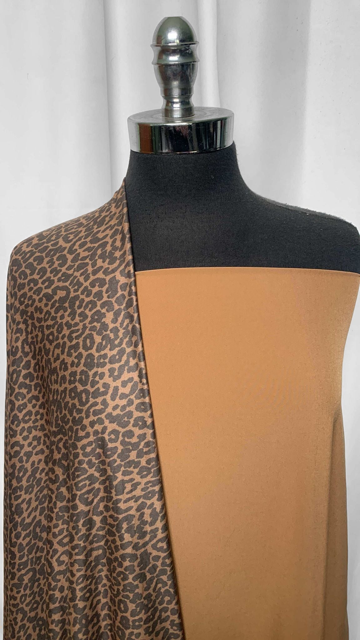 CAMEL/LEOPARD BUNDLE : 3YD Camel Stretch Woven & 1YD Brown Leopard Featherweight PF : A25644